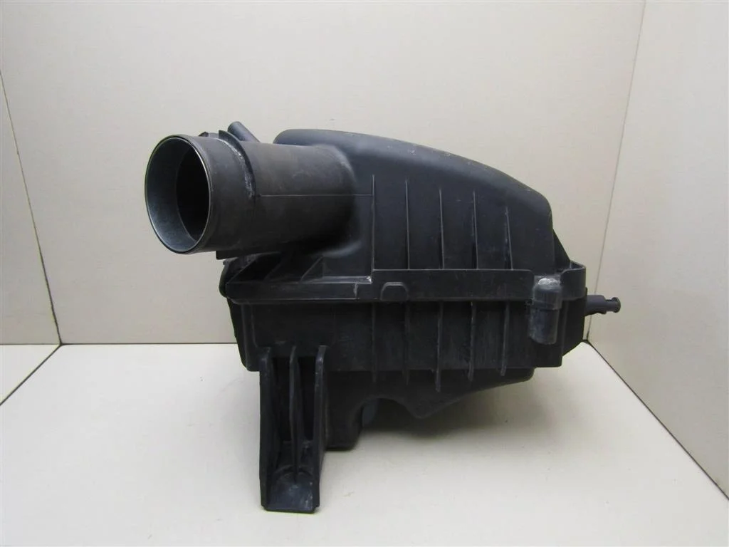 Корпус воздушного фильтра Chevrolet Aveo (T300) 2011-2015  [95920467]  1.6 16V F16D4 в Вологде