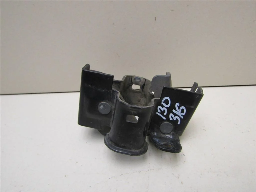 Замок капота Mercedes Benz W203 2000-2006  [A2038800060]  2.2 OM646.963 в Вологде