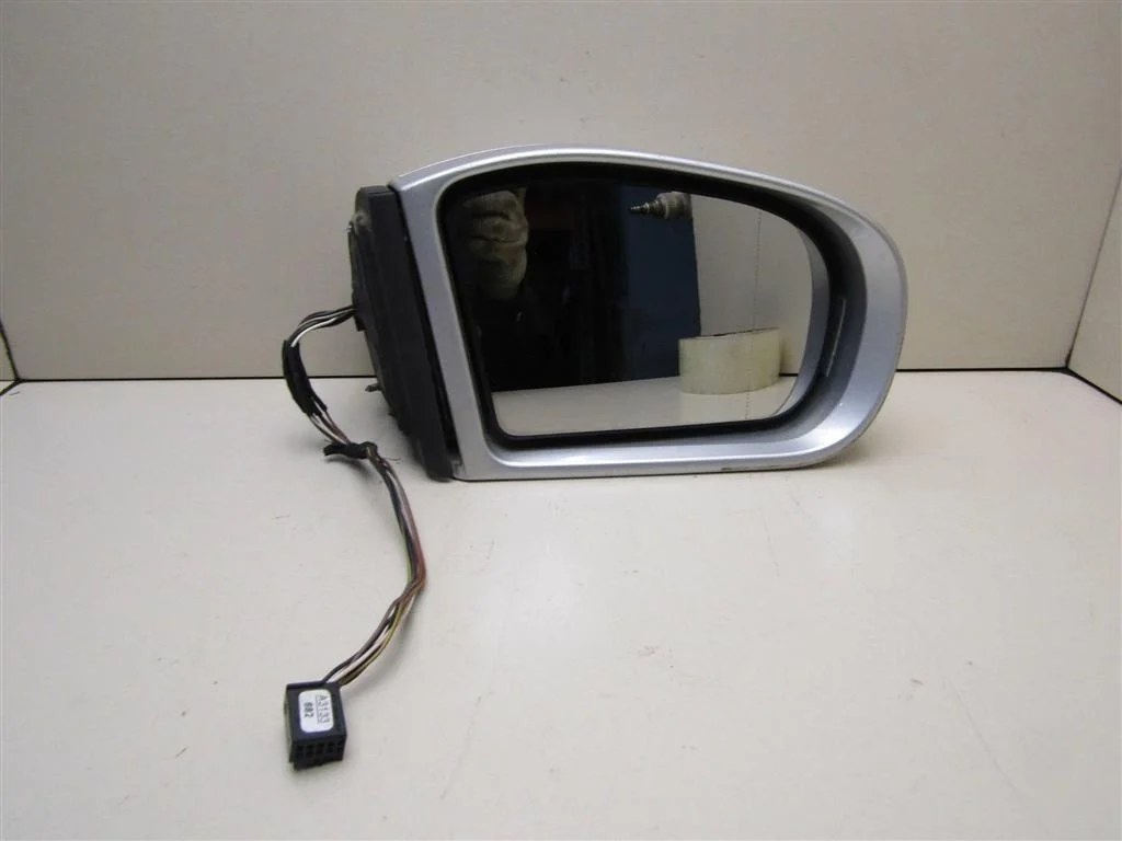 Зеркало правое электрическое Mercedes Benz W203 2000-2006  [A2038106476]  2.2 OM646.963 в Вологде