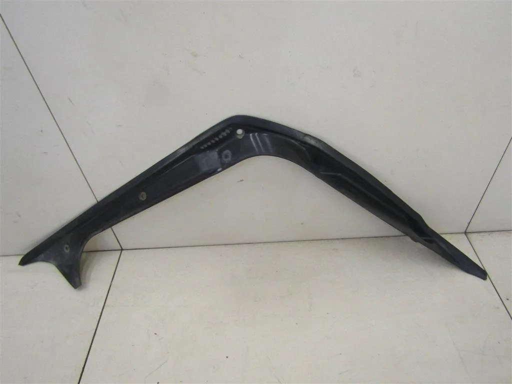 Накладка (кузов внутри) Mercedes Benz W203 2000-2006  [2036932433]  2.2 OM646.963 в Вологде