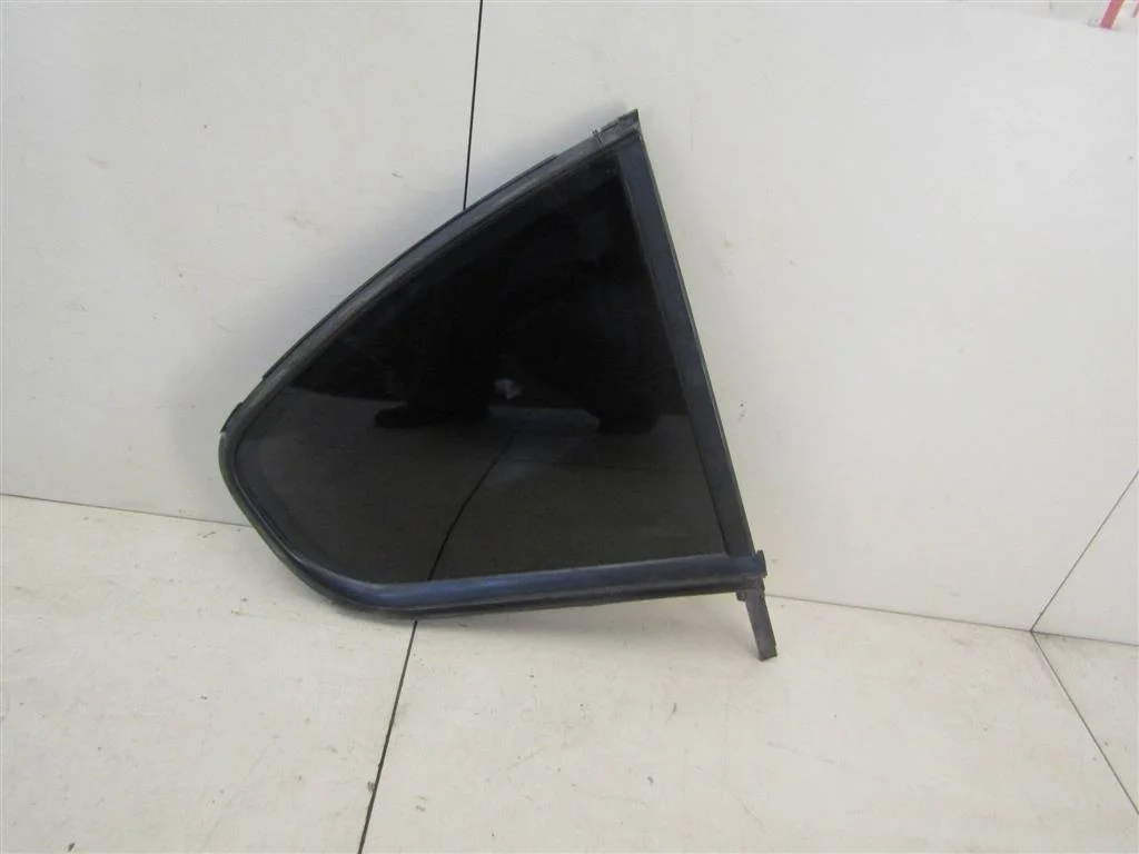 Стекло двери задней правой (форточка) Skoda Octavia (A5 1Z-) 2004-2013  [1Z5845210G]  1.6  BSE в Вологде