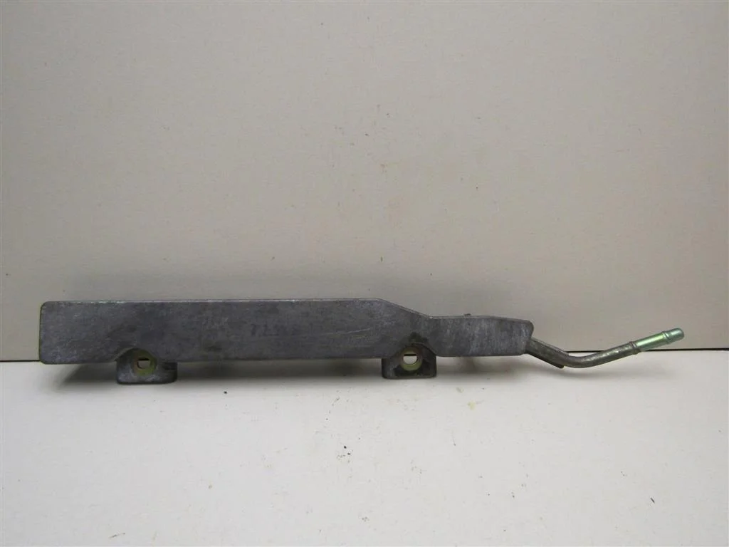 Рейка топливная (рампа) Nissan Almera Classic (B10) 2006-2013  [1752095F0C]  1.6 16V QG16 в Вологде