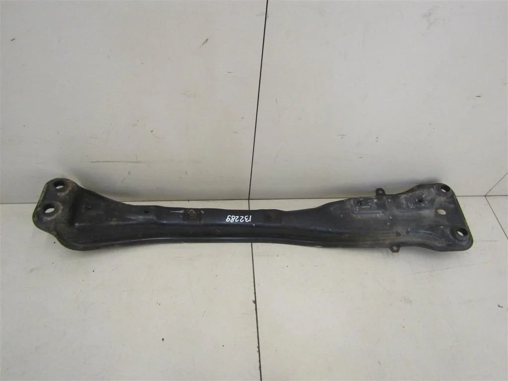 Балка передняя продольная Nissan Almera Classic (B10) 2006-2013  [1124095F0A]  1.6 16V QG16 в Вологде