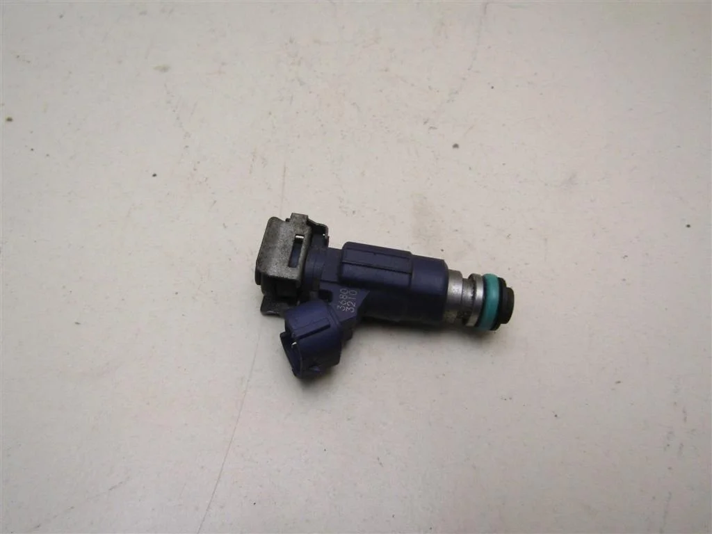 Форсунка инжекторная электрическая Nissan X-Trail (T30) 2001-2006  [166002Y916]  2.0 QR20DE в Вологде