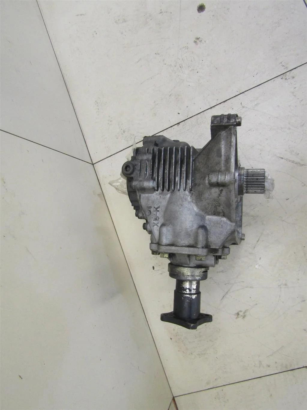 Коробка раздаточная Nissan X-Trail (T30) 2001-2006  [331008H503]  2.0 - 2.5 в Вологде