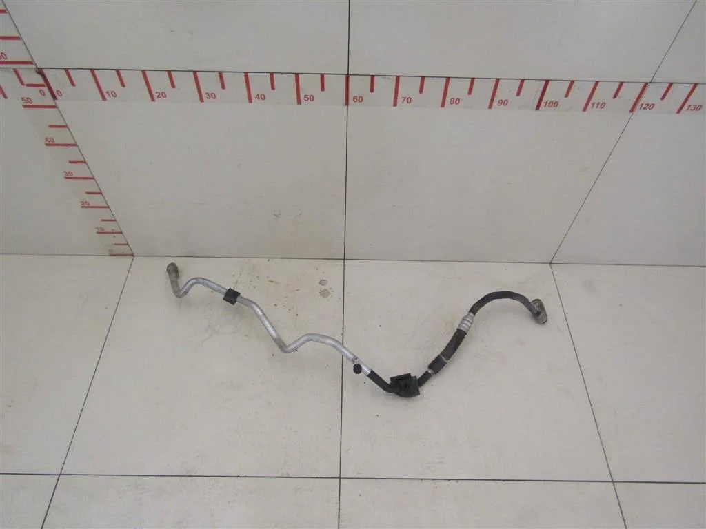 Трубка кондиционера Audi A6 (C6,4F) 2005-2011  [4F0260740B]  3.2 AUK в Вологде