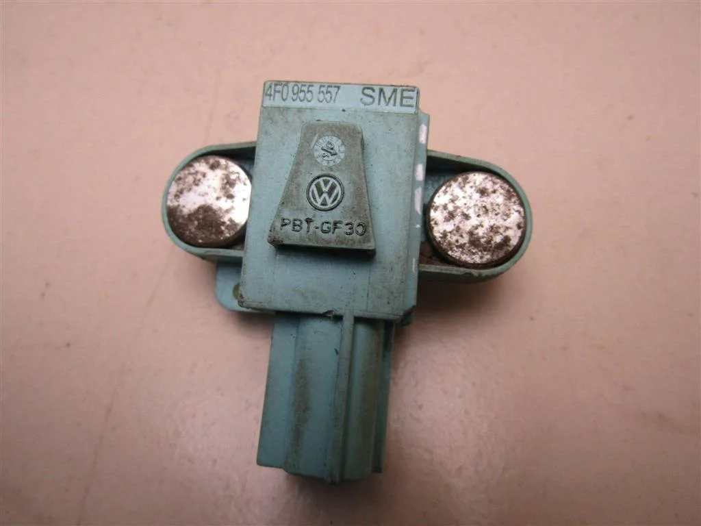 Датчик AIR BAG Audi A6 (C6,4F) 2005-2011  [4F0955557]  3.2 AUK в Вологде