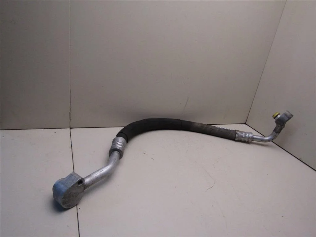 Трубка кондиционера Audi A6 (C6,4F) 2005-2011  [4F0260707AD]  3.2 AUK в Вологде