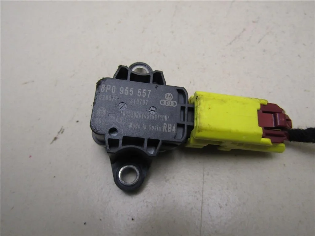 Датчик AIR BAG Audi A4 (B7) 2005-2007  [8P0955557]  в Вологде