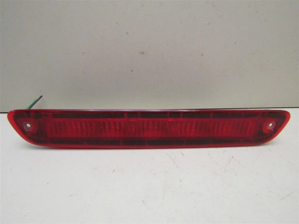 Фонарь задний (стоп сигнал) Ford Maverick 2001-2006  [4667638]  2.3 16V L3 DURATEC в Вологде