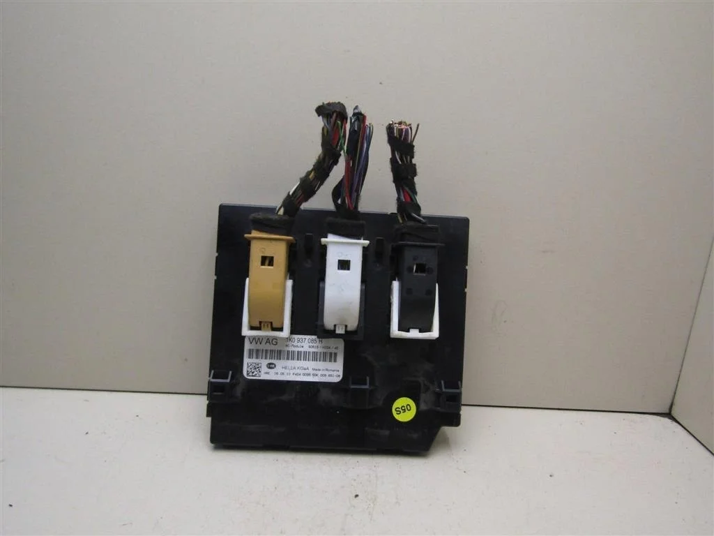Блок комфорта Skoda Octavia (A5 1Z-) 2004-2013  [1K0937085H]  1.6 BSE в Вологде