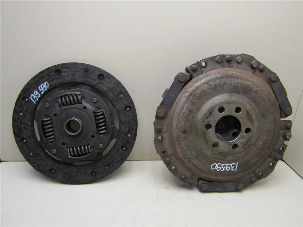 Комплект сцепления VW Golf IV \Bora 1997-2005  [06A141031J]  в Вологде