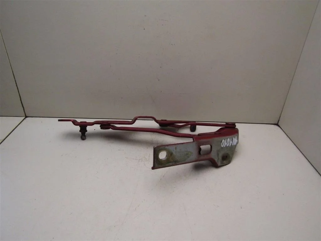 Петля крышки багажника Hyundai Sonata IV (EF)/ Sonata Tagaz 2001-2012  [792103D000]  2,0 G4JP в Вологде