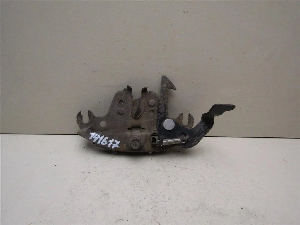 Замок капота Nissan Almera N15 1995-2000  [656011N615]  1.6 16V GA16DE в Вологде