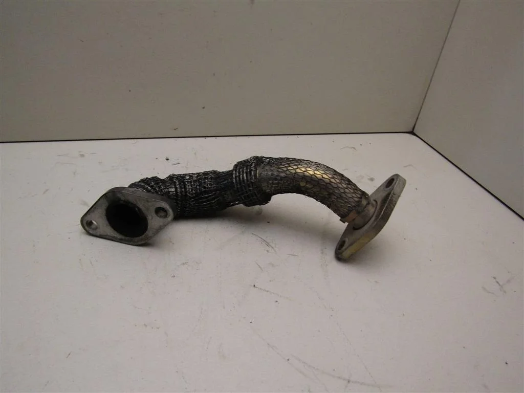 Трубка картерных газов VW Passat (B5) 1996-2000  [028131521P]  в Вологде