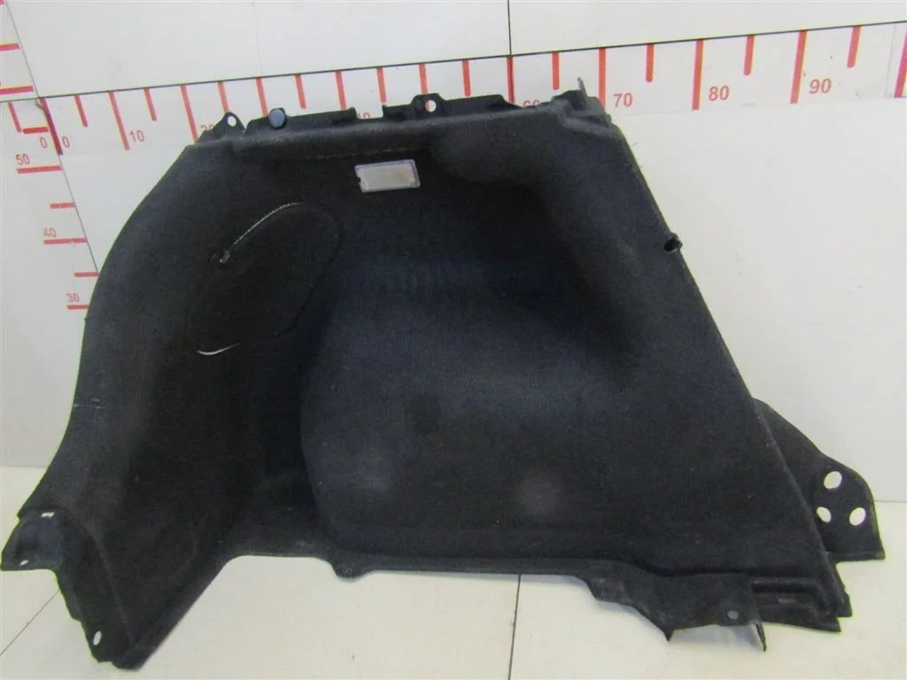 Обшивка багажника Kia Ceed 2007-2012  [857301H300EQ]  1.6 G4FC в Вологде