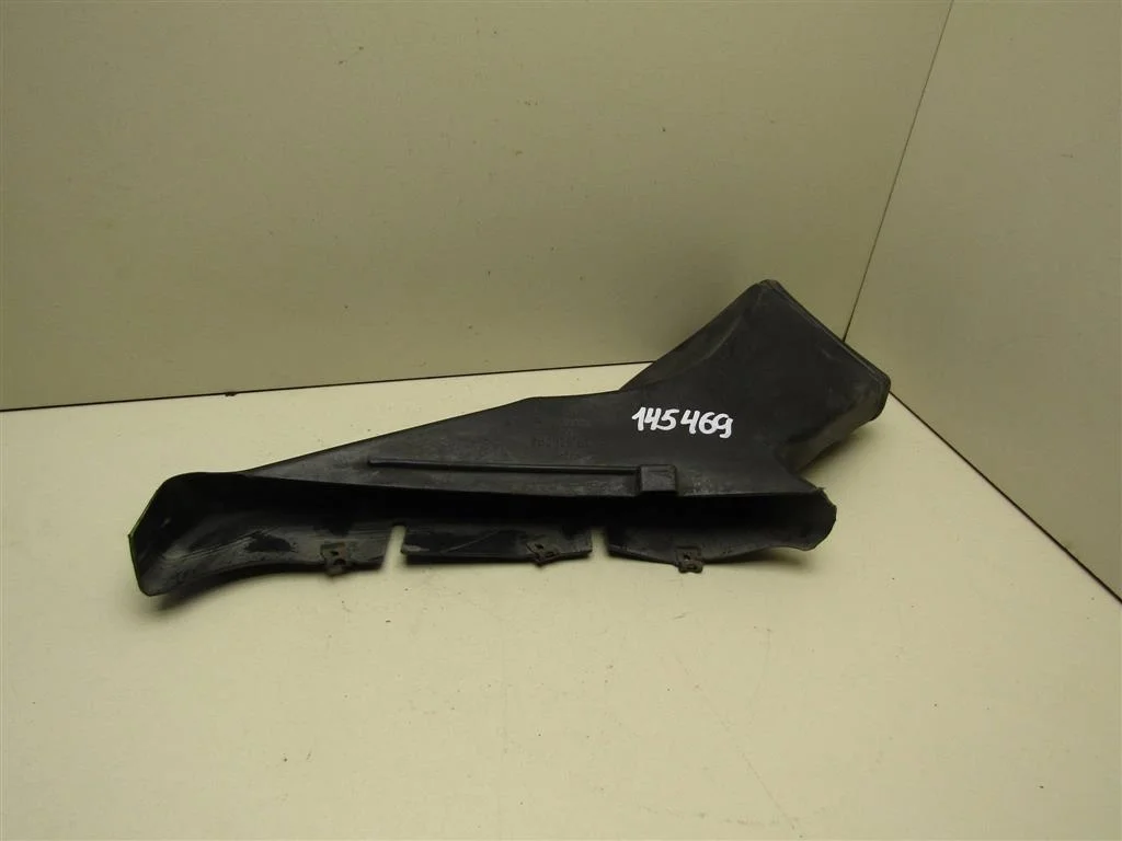 Воздухозаборник (наружный) VW Passat (B5+) 2000-2005  [3B0129617G]  AVF 1.9TD в Вологде