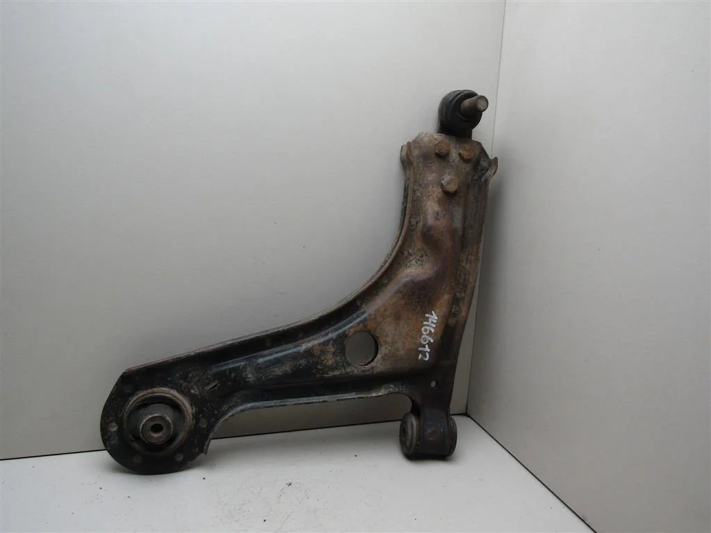 Рычаг передний левый Chevrolet Lacetti 2004-2013  [96415063]  1.4  F14D3 в Вологде