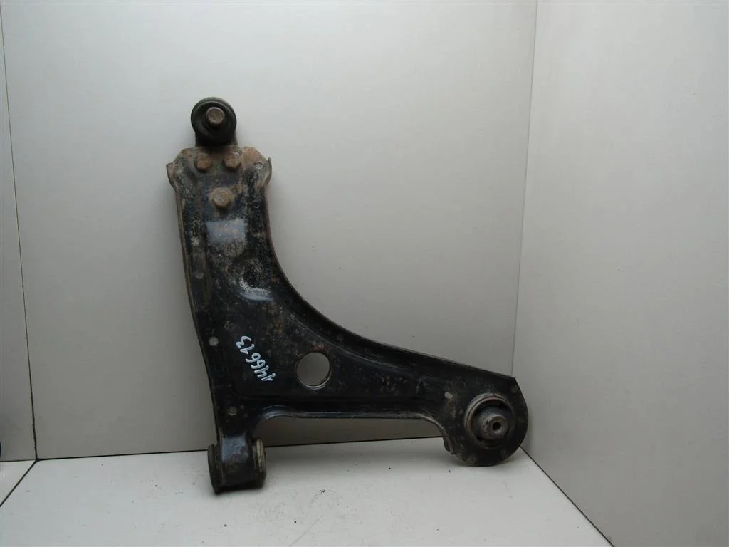 Рычаг передний правый Chevrolet Lacetti 2004-2013  [96415064]  1.4  F14D3 в Вологде