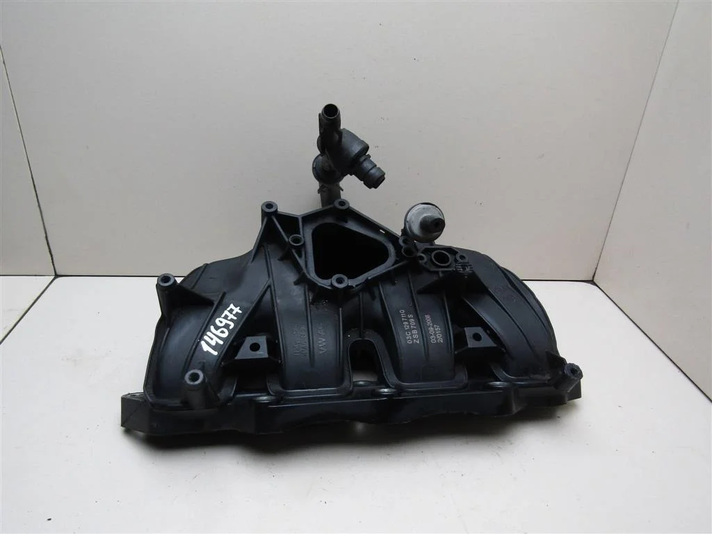 Коллектор впускной VW Golf V 2003-2009  [03C129711Q]  1.4 в Вологде