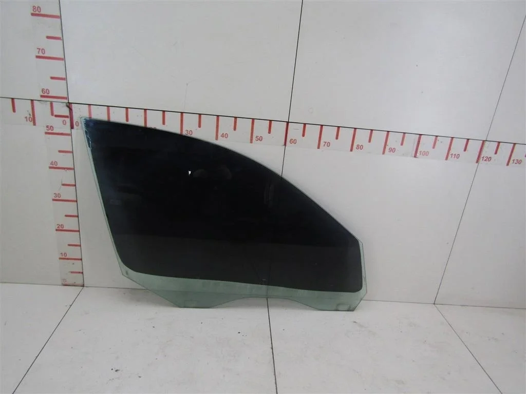 Стекло двери передней правой BMW 5-серия E60\E61 2003-2009  [51337110634]  2.5Л. 24V N52B25AE в Вологде