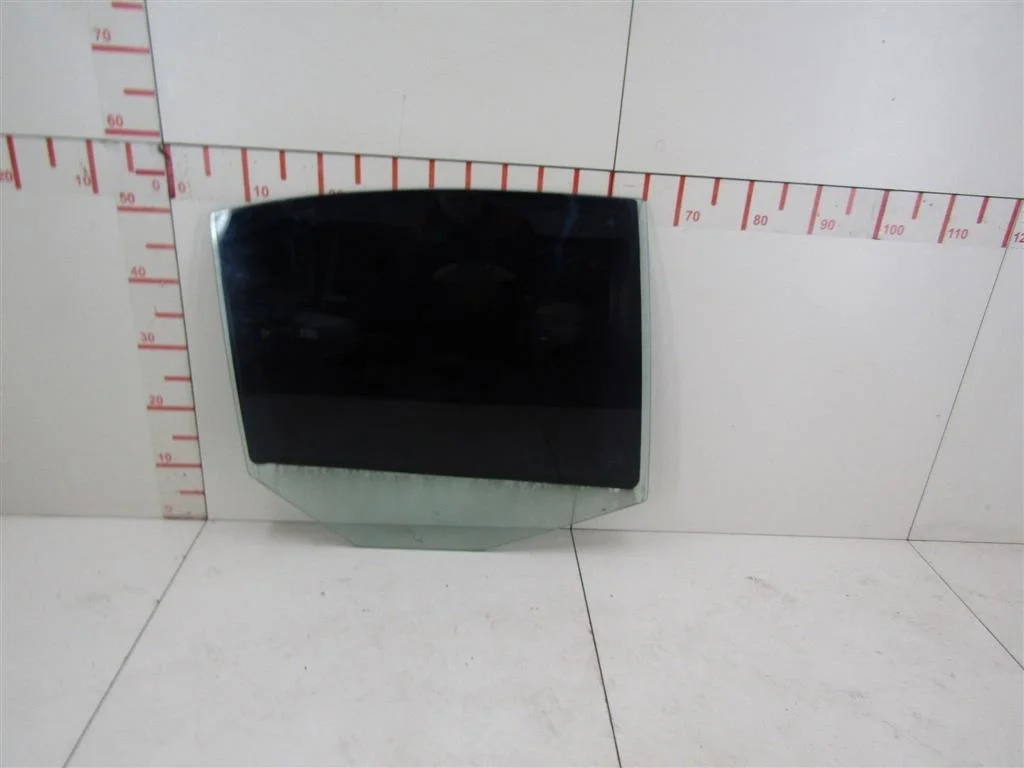 Стекло двери задней правой BMW 5-серия E60\E61 2003-2009  [51357110636]  2.5Л. 24V N52B25AE в Вологде