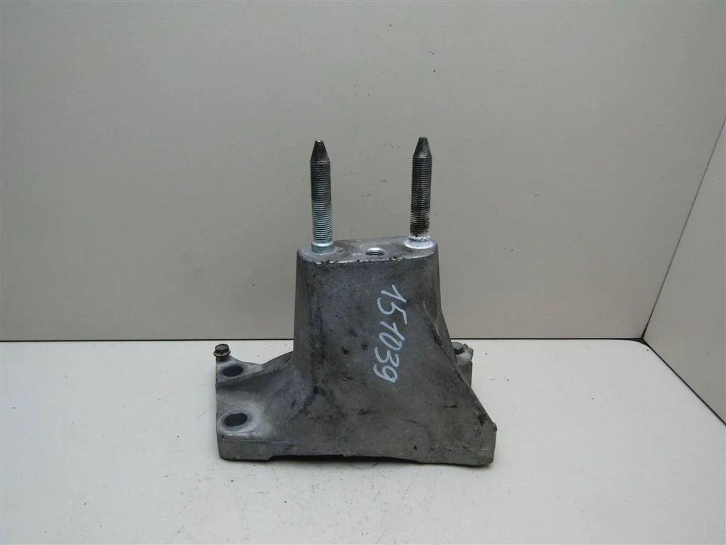 Кронштейн двигателя левый Honda Civic 5D 2006-2012  [50655SMGE00]  в Вологде