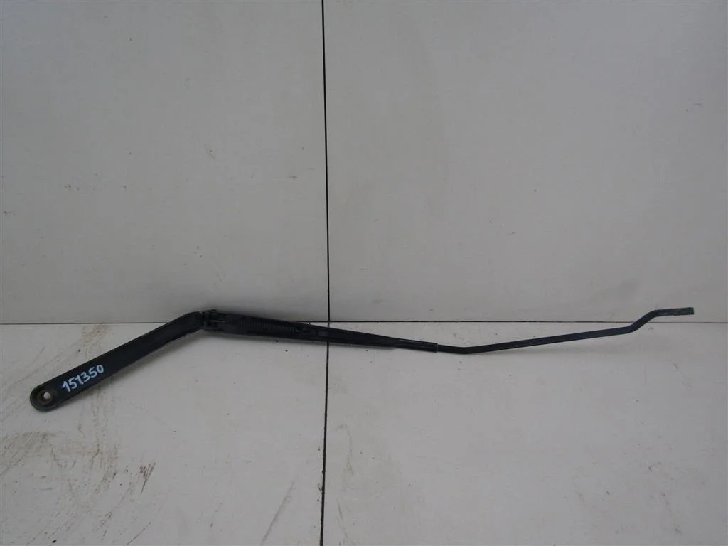 Поводок стеклоочистителя передний правый Ford Fusion 2002-2012  [1771247]  1.6 FYJA в Вологде