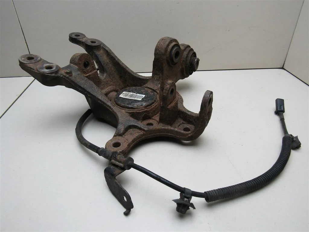 Кулак поворотный задний левый Kia Ceed 2007-2012  [527101H500]  1.6 G4FC в Вологде