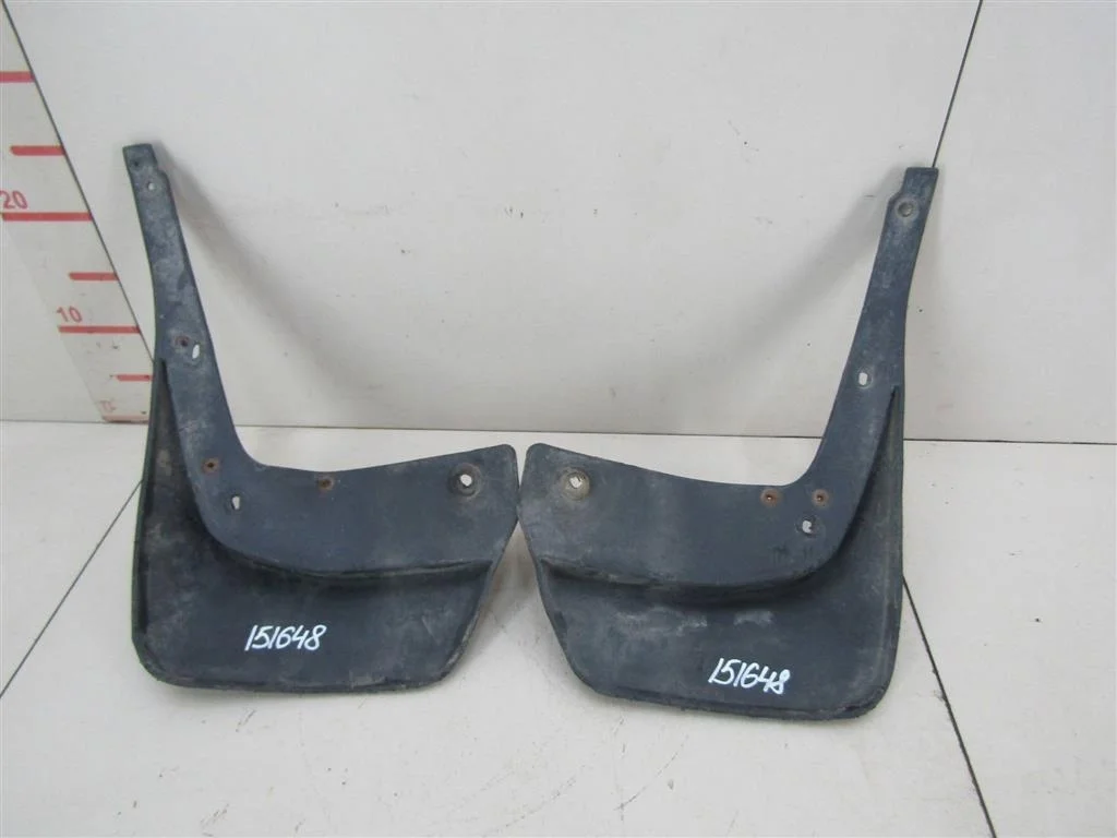 Брызговик задний (к-кт) Renault Logan 2005-2014  [6001998164]  1.4 8V K7J710 в Вологде