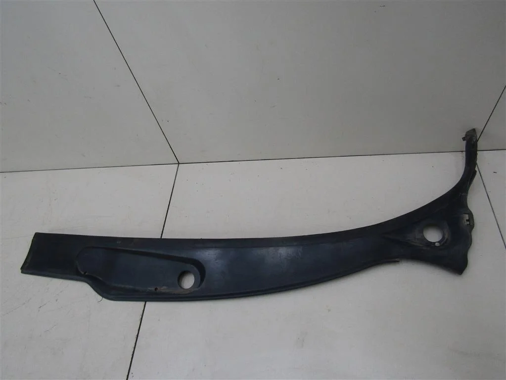 Решетка стеклооч. (планка под лобовое стекло) Peugeot 206 1998-2012  [8120F6 ]  1.4 KFX в Вологде