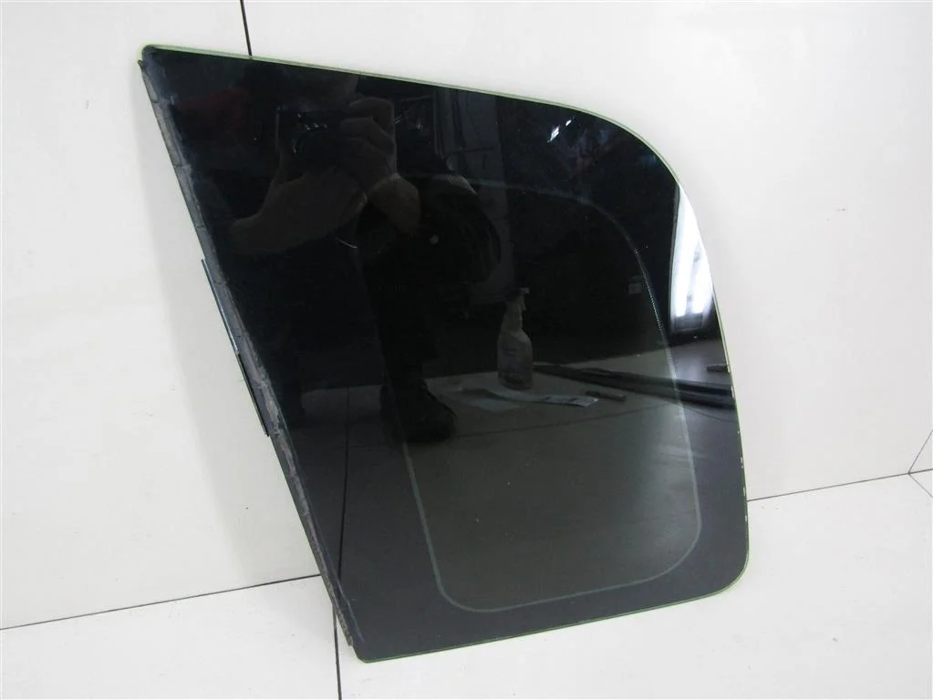 Стекло кузовное глухое левое Ford Fusion 2002-2012  [1554238]  1.6 FYJA в Вологде