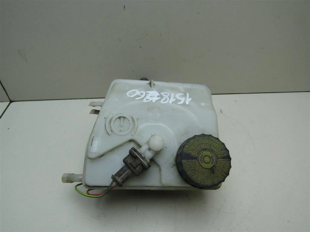 Цилиндр тормозной главный Peugeot 206 1998-2012  [4601H5]  1.4 KFX в Вологде