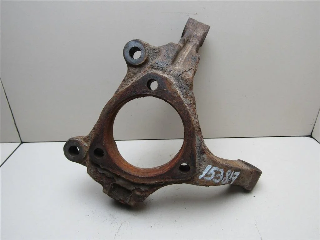Кулак поворотный передний левый Chevrolet Captiva (C100) 2006-2010  [96626337]  2.4 Z24SED в Вологде