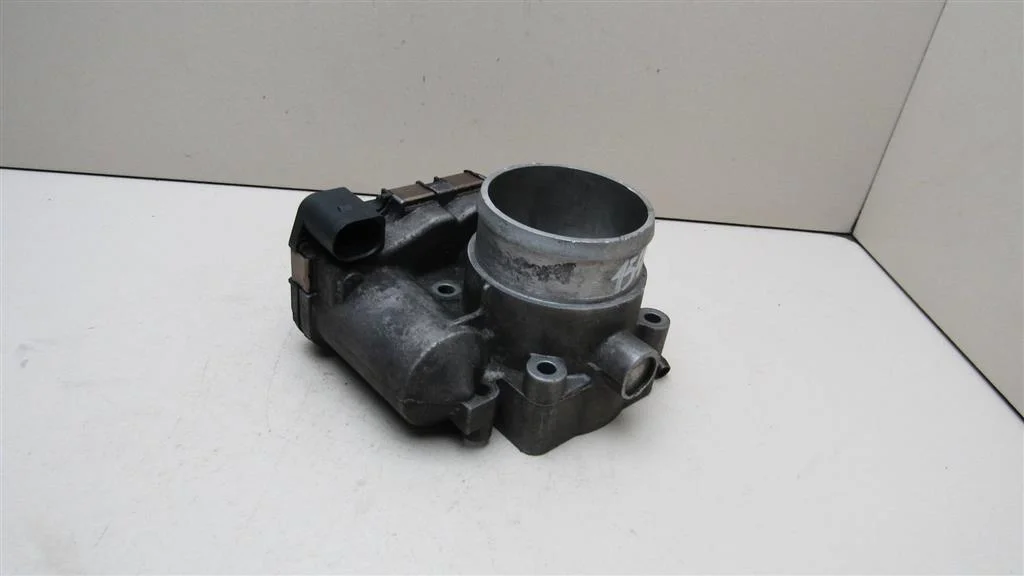 Заслонка дроссельная VW Golf IV \Bora 1997-2005  [06A133062C]  1.8T в Вологде