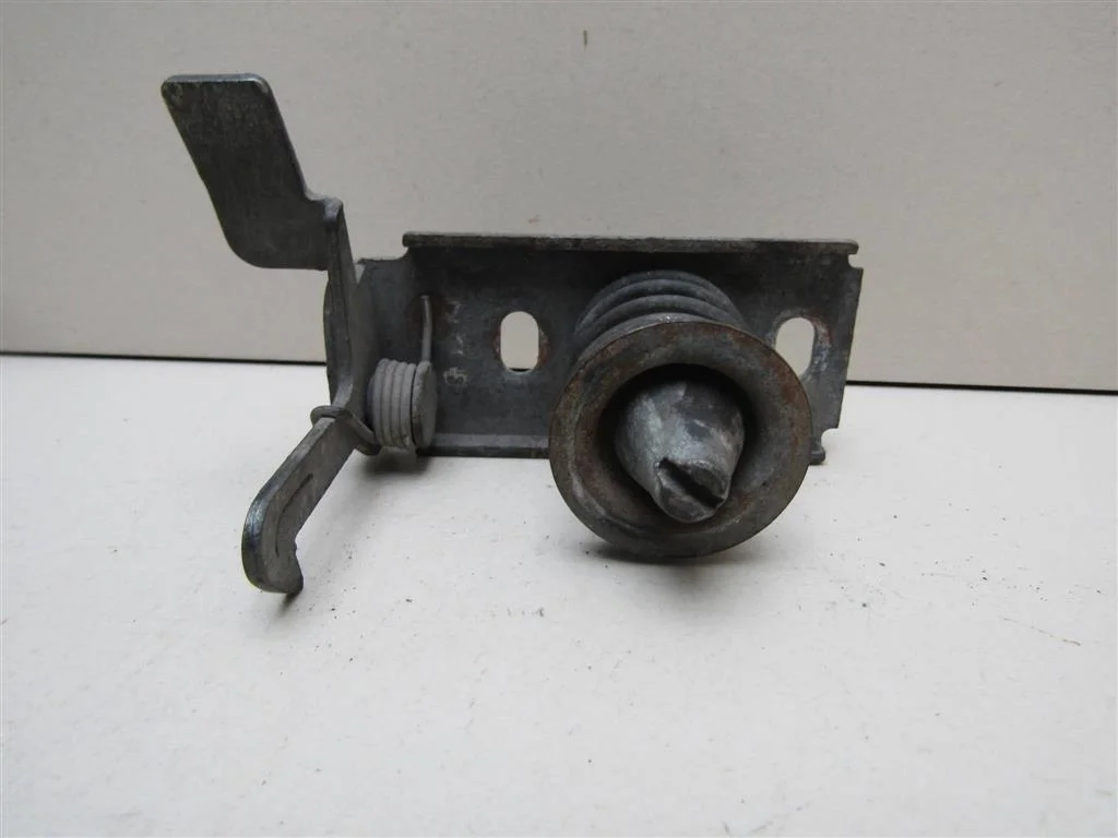 Замок капота Daewoo Matiz 1998-2015  [96562784 ]  0.8 F8CV в Вологде