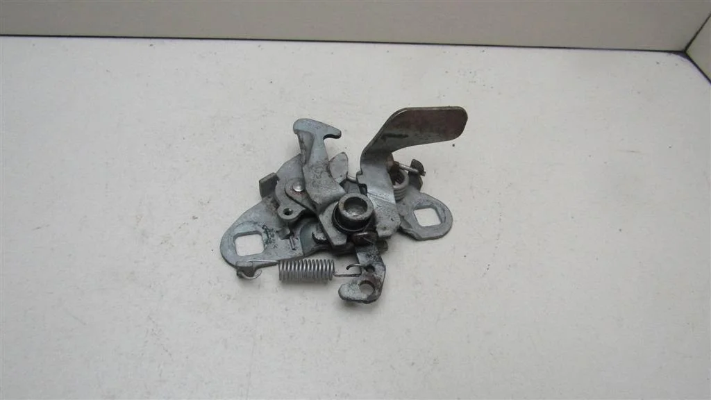 Замок капота Peugeot 607 2000-2010  [793454]  2.2 DW12ATED4 в Вологде