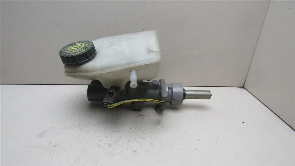 Цилиндр тормозной главный Peugeot 607 2000-2010  [4601K3]  2.2 DW12ATED4 в Вологде