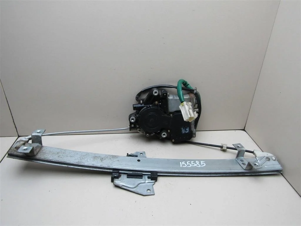Стеклоподъемник электр. передний правый Mitsubishi Galant (EA) 1997-2003  [MR215402]  2.4 16V 4G64 в Вологде