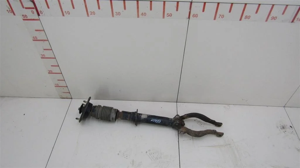 Амортизатор передний левый Mitsubishi Galant (EA) 1997-2003  [MB864801]  2.4 16V 4G64 в Вологде