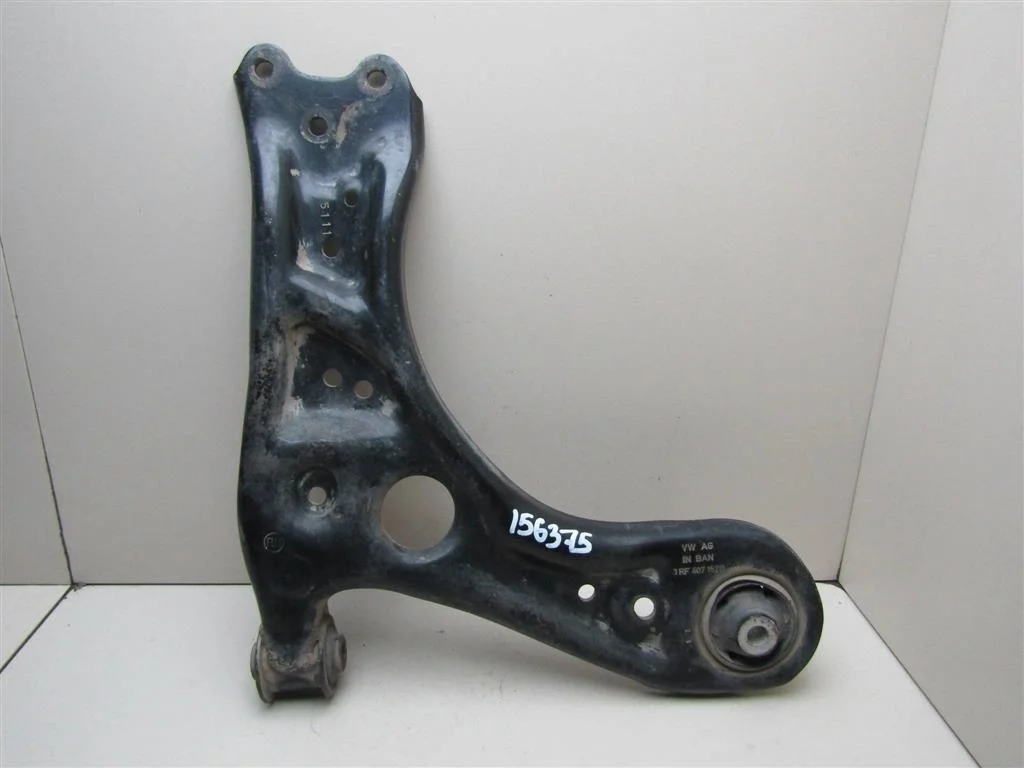 Рычаг передний правый VW Polo (Sed RUS) 2011-2020  [6RF407152B]  1.6 CFNA в Вологде
