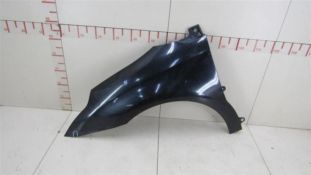 Крыло переднее левое Citroen C4 2005-2011  [7840Q3]  1.6 TU5JP4 в Вологде