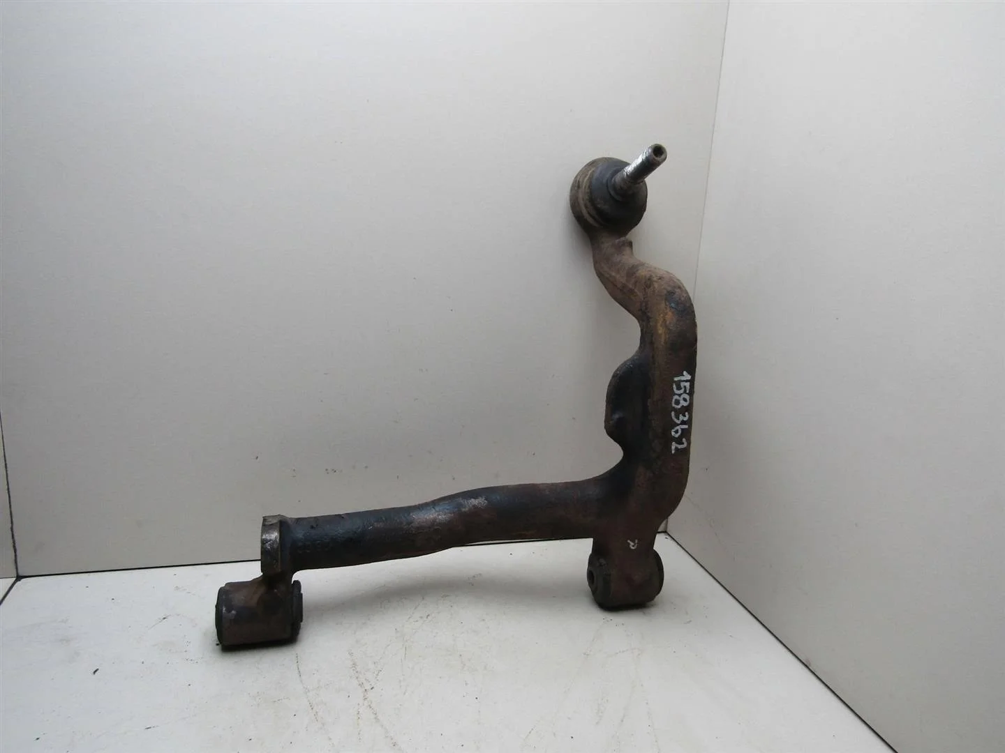 Рычаг передний верхний правый VW Transporter T4 1991-1995  [701407022B]  в Вологде