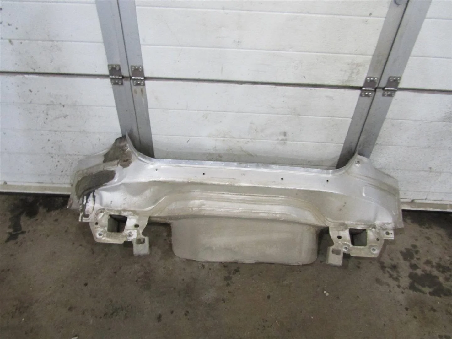 Панель задняя Ford Focus II 2005-2008  [1333838]  1.6 16V HWDA в Вологде