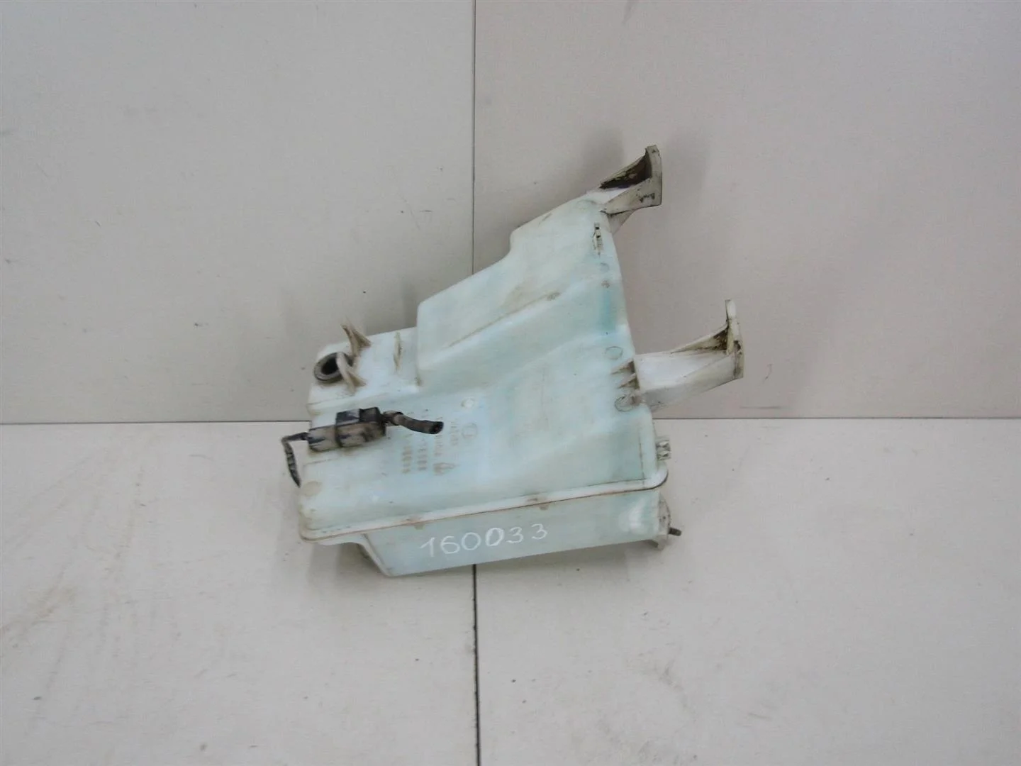 Бачок омывателя лобового стекла Kia Sorento (JC) 2002-2009  [986103E100]  3.5 V6 G6CU в Вологде