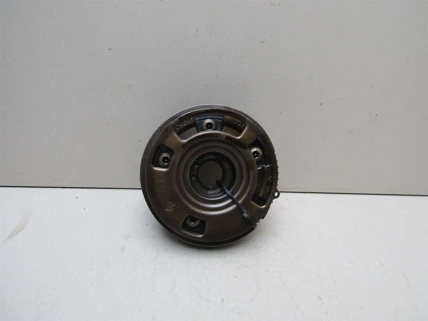 Механизм изменения фаз ГРМ Mercedes Benz W211 E-Klasse 2002-2009  [A2720506847]  3.5 M272972 в Вологде