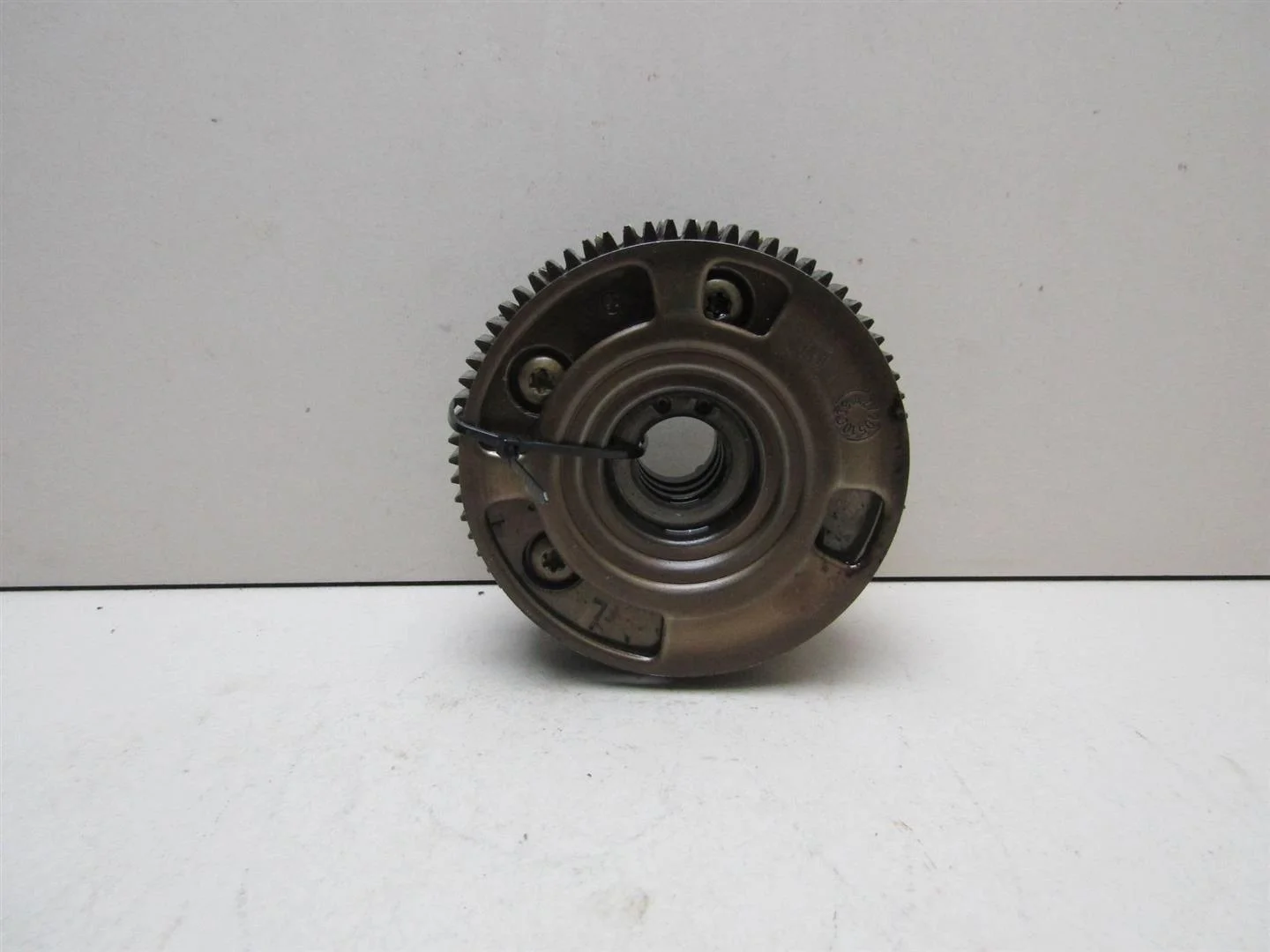 Механизм изменения фаз ГРМ Mercedes Benz W211 E-Klasse 2002-2009  [A2720505247]  3.5 M272972 в Вологде