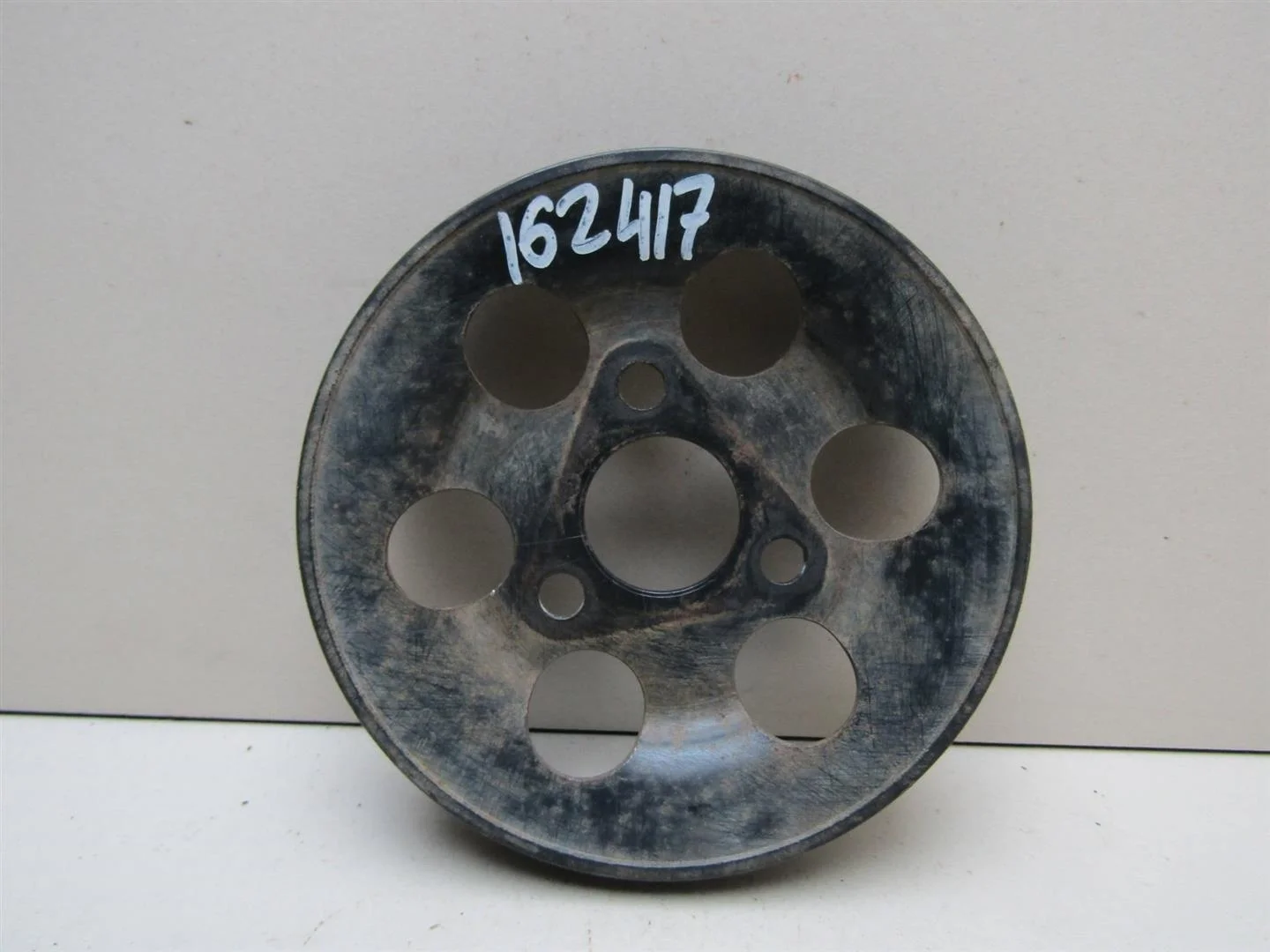 Шкив насоса гидроусилителя Audi A4 (B5) 1994-2002  [058145255E]  1.8T AWM в Вологде