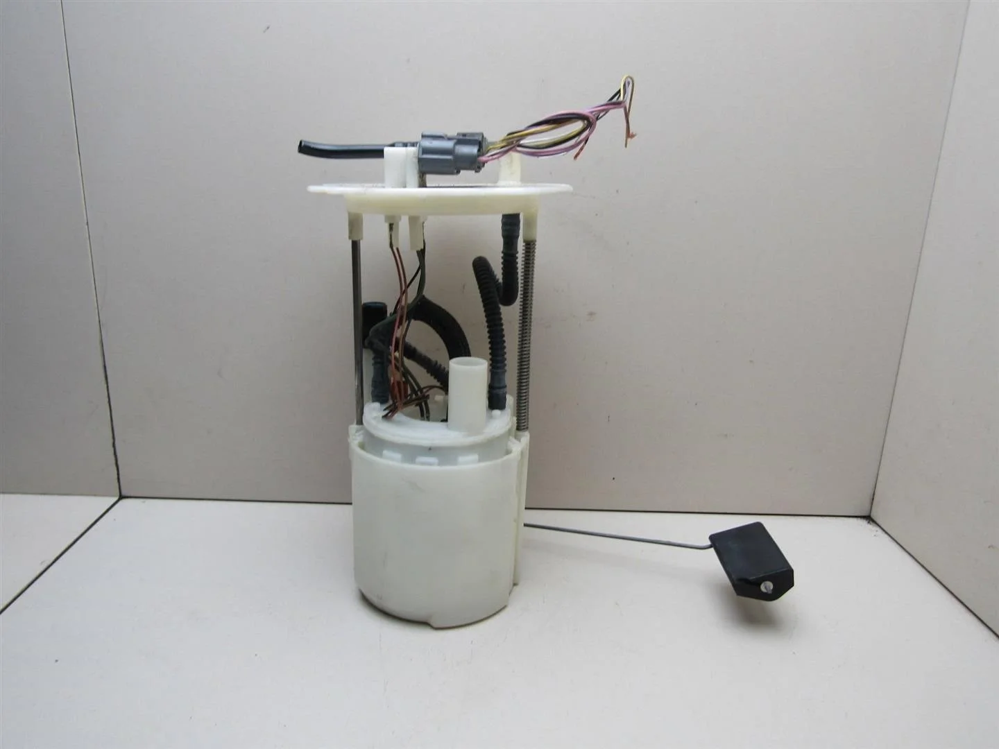 Насос топливный электрический Infiniti G (V36) 2007-2014  [17040EJ81A]  3.7 VQ37VHR в Вологде