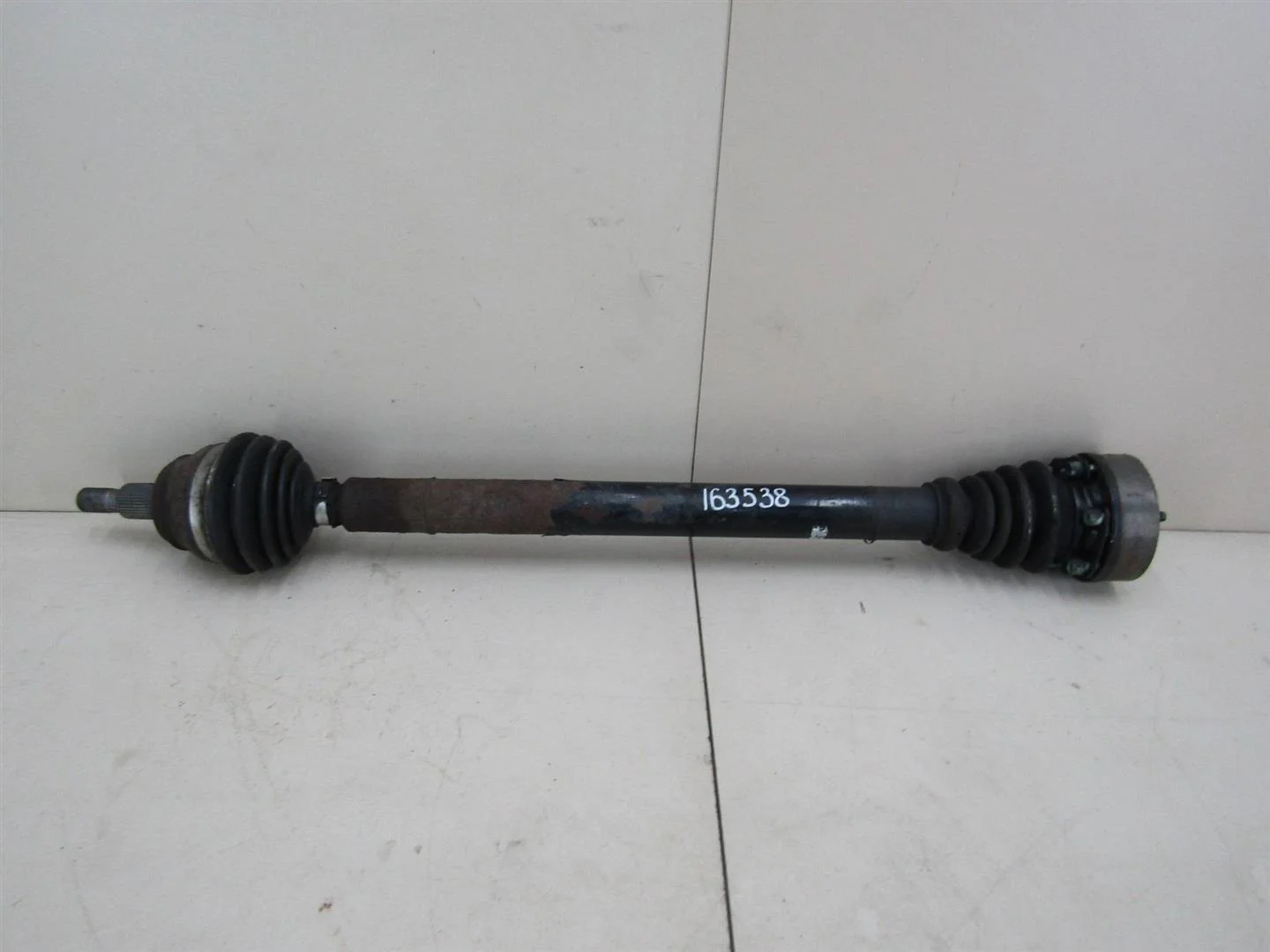 Полуось передняя правая Skoda Octavia 1997-2000  [1J0407272]  1.9 AHF в Вологде